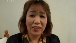 Horny mature Kiriko Nakamoto