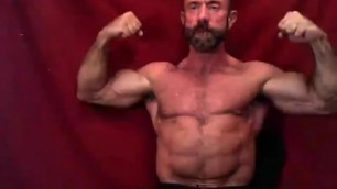 No Limits Muscle Dad Showing Off